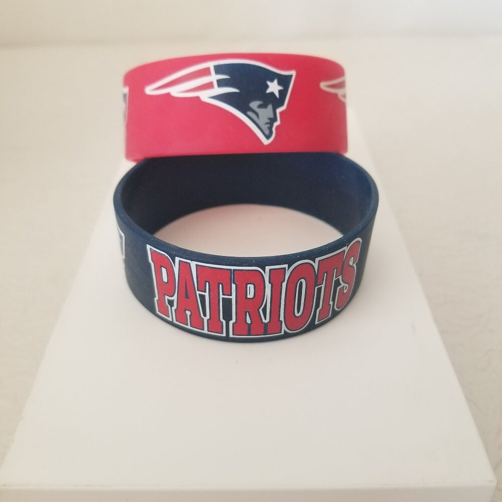 NFL New England Patriots Wide Silicone Bracelets Blue Red Pat Patriot Set of 2